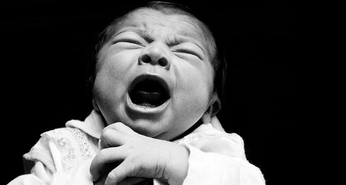 Estudo avalia se o tipo de parto influencia o comportamento bebê frente à dor. Foto: Reprodução