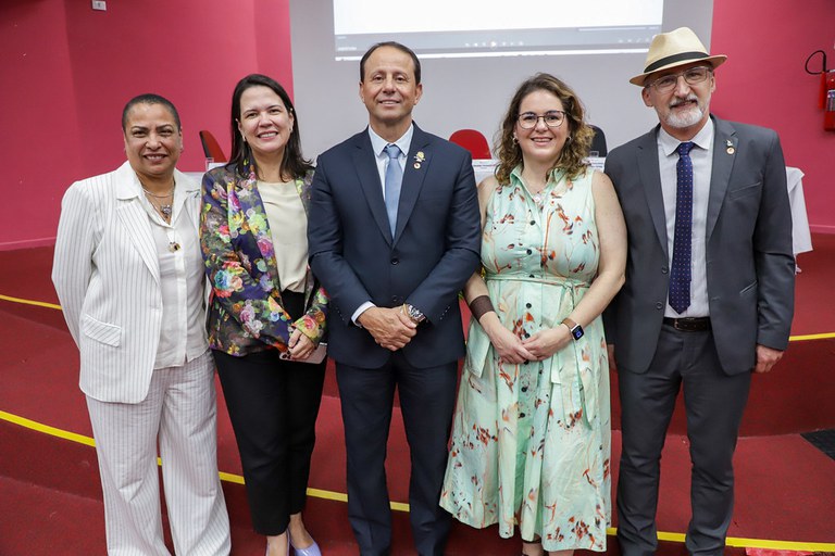 Diretoria eleita na 206ª Reunião Ordinária do Conselho Pleno da Andifes (Foto: Andifes)
