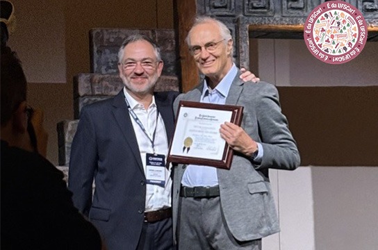 Pesquisador da UFSCar recebe título na área de cerâmicas refratárias