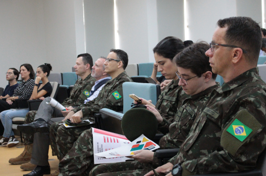 UFSCar promove AInConecta e amplia diálogo com setor de defesa